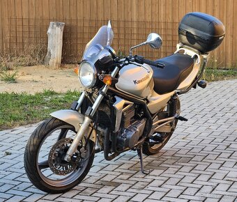 Kawasaki ER5 rok 2001, nové pneu - 2
