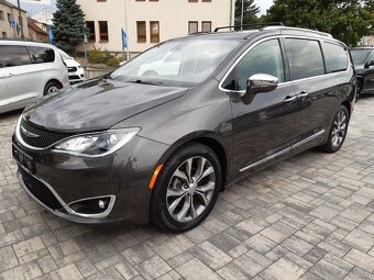 Chrysler Pacifica 3,6L V6 LIMITED, Max Výbava, 8.místný - 2