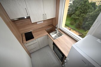 Pronájem krásného bytu 1+kk, 30m2, Praha 4 - Háje, ul. Schul - 2