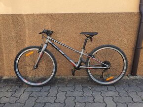 Kolo superior Fly 24 - 2