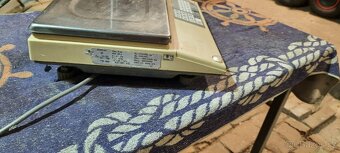 Prodám digitální váhu CAS Morcan - 2