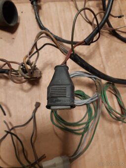 Kabelový svazek v prostoru motoru VW Golf, Scirocco - 2