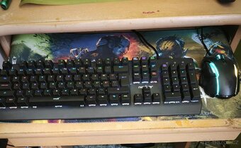 Herní klávesnice Niceboy Oryx K610 Chameleon CZ - 2