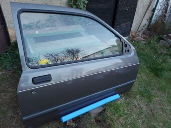 Dveře Ford Sierra coupe /XR4 - 2