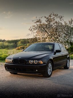 BMW e39 528i - 2