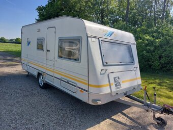 Prodám karavan Knaus 500TK, r.v.1999 + palandy + předstan. - 2