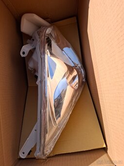 Nové přední světla na Toyota Land Cruiser r.v. 2008 - 2