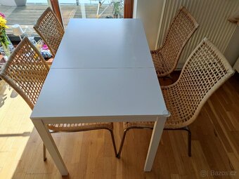 Prodám IKEA jídelní stůl+4 židle - 2
