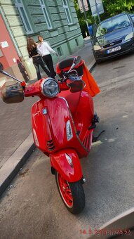 Vespa Primavera 125, první majitel, koupená jaro 2024 - 2