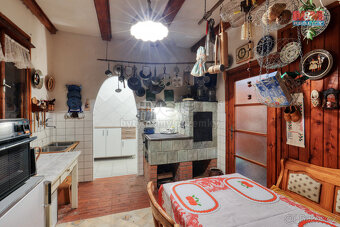 Prodej chalupy, 240 m², Strážný - 2