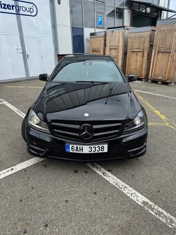 Mercedes C350 W204 Coupe 2011 225kw - 2