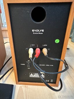 Prodám reproduktory EVOLVE - 2