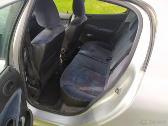Peugeot 206 - 2
