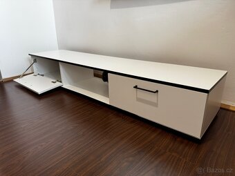 TV Skříňka - 2