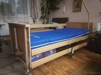 Prodám polohovací postel - 2