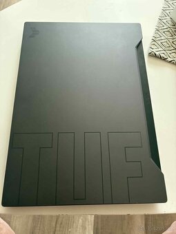 Herní notebook Asus TUF F15 Dash - 2