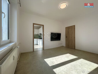 Pronájem bytu 2+1, 63 m², Klatovy, ul. Masarykova - 2