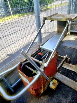 Hydraulický dílenský vozík - 2