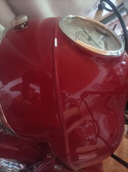 Jawa 250 pérák - 2