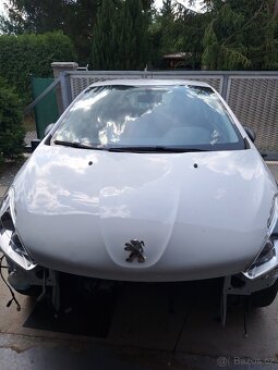 Peugeot 208 - 2