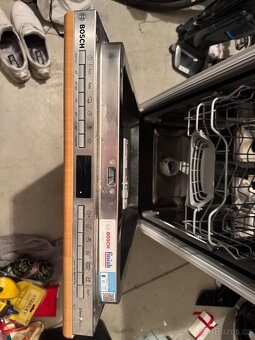 Prodám myčku Bosch - 45cm - 1.000,- - 2
