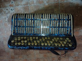 Akordeon, historická knoflíková harmonika KEBRDLE - 2