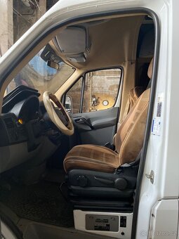 Mercedes Sprinter - 2