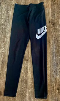 Dívčí oblečení 146/158 mikiny, legíny Adidas, Nike. - 2