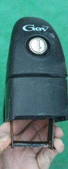 Prodám strešní nosič na 5 párov lyží GEV - 2