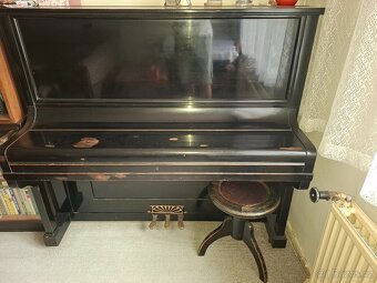 Pianino Dalibor + nastavitelná židlička - 2