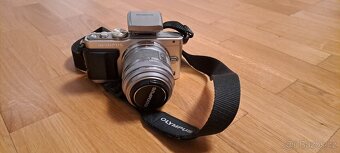 Fotoaparát digitální s příslušenstvím - 2