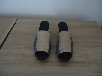 Dámské pantofle vel.36 - 2