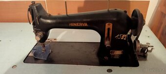 Šicí stroj - 2