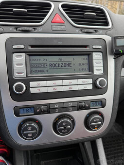 Volkswagen Eos 2.0 TDi, 103kW - 2