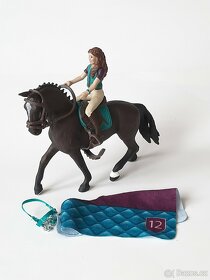 Schleich figurka koně a jezdkyně - 2