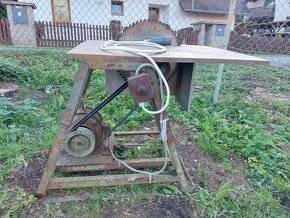 cirkulárka 380V, nový pilový kotouč - 2