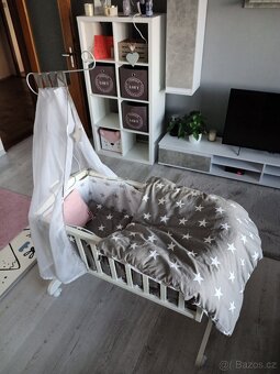 Dřevěná kolébka - 2