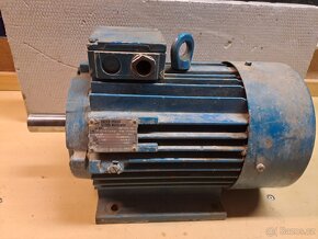 Motory - 2