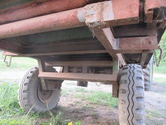 Vozík za malotraktor - třístranný sklápěč - 2