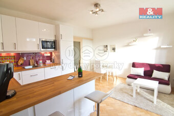 Pronájem bytu 2+kk, 46 m², Praha 10 - Vršovice, ul. Jakutská - 2