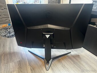 MSI optix G27C4 27 - 2