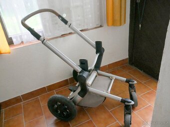 Kočárek Joolz s autosedačkou Cybex - 2