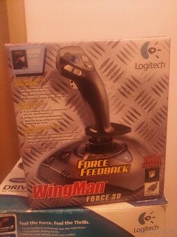Herní volanty, joystick. - 2