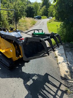 Hydraulický Vykusovač siláže, vidle na hnůj - 2
