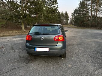 VW GOLF 1,9 D - 2