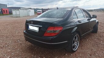 Prodám Vyměním Mercedes C W204 Najeto: 377 +++km V provozu o - 2