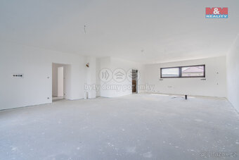 Prodej rodinného domu, 216 m², Frymburk, pozemek 1018 m² - 2