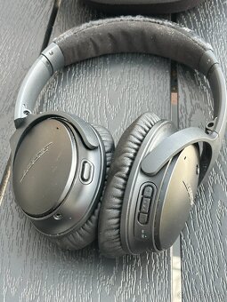 Bluetooth sluchátka BOSE Quietcomfort QC35 II + pouzdro - 2