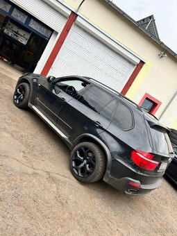 Prodám BMW X5 E70 4.8 V8 261kw - 2