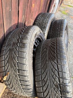 Zimní pneu 205/55/16 disky 5x112 - 2